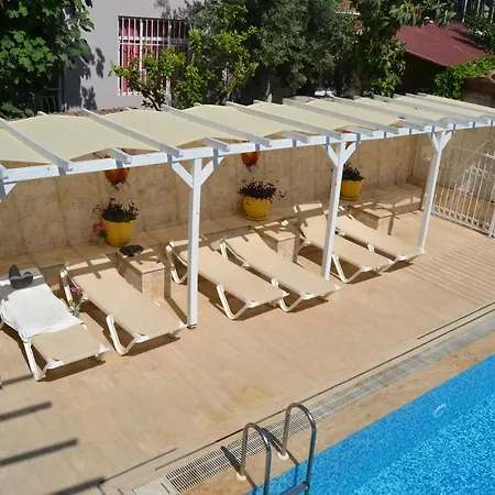 Safari N-3 Apart Otel