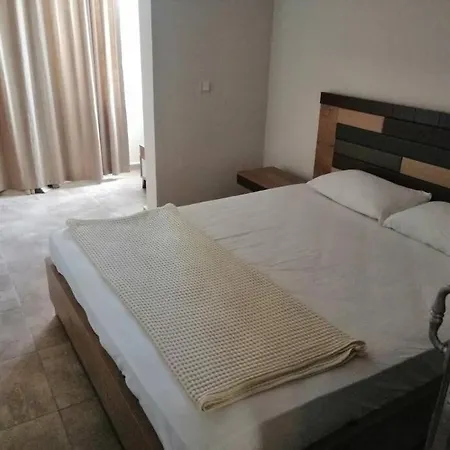 Aparthotel Safari N-17 Big 3*